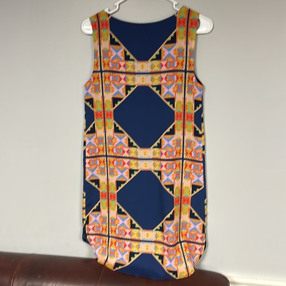 Mara Hoffman colorful geometric print shift dress size XS / S, round hem - Picture 4 of 7
